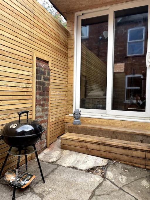 Central Area Terraced House With Private Hot Tub Lincoln Exterior photo